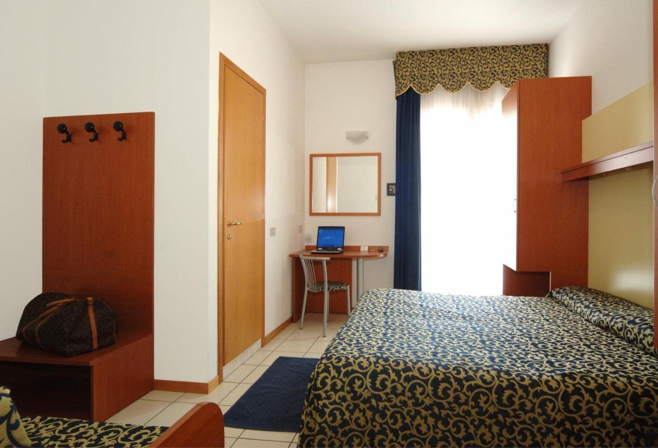 Hotel Lido Lido di Jesolo Værelse billede